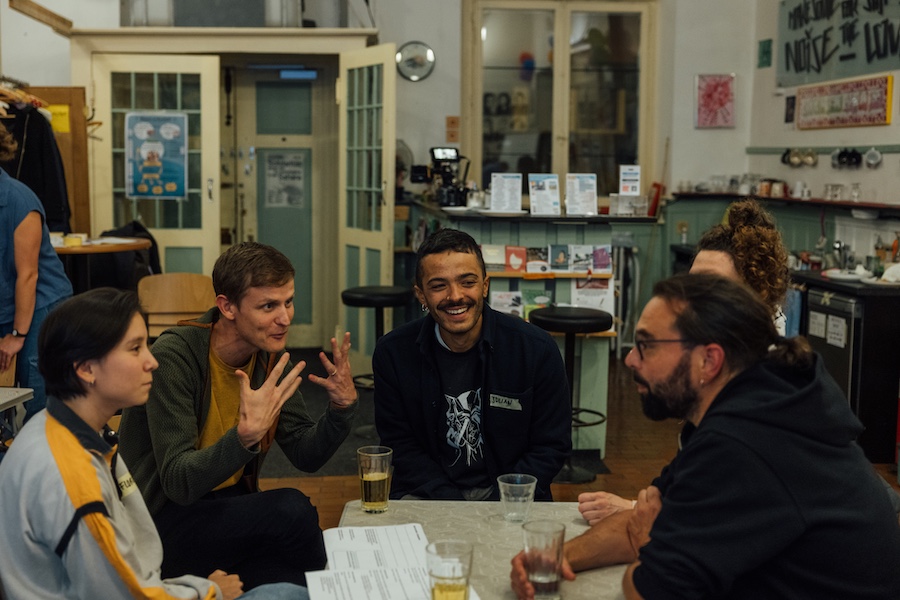 BienneinKontakt_workshop_Channabueker-48-58718.jpg BienneinKontakt_workshop_Channabueker-48-58718.jpg