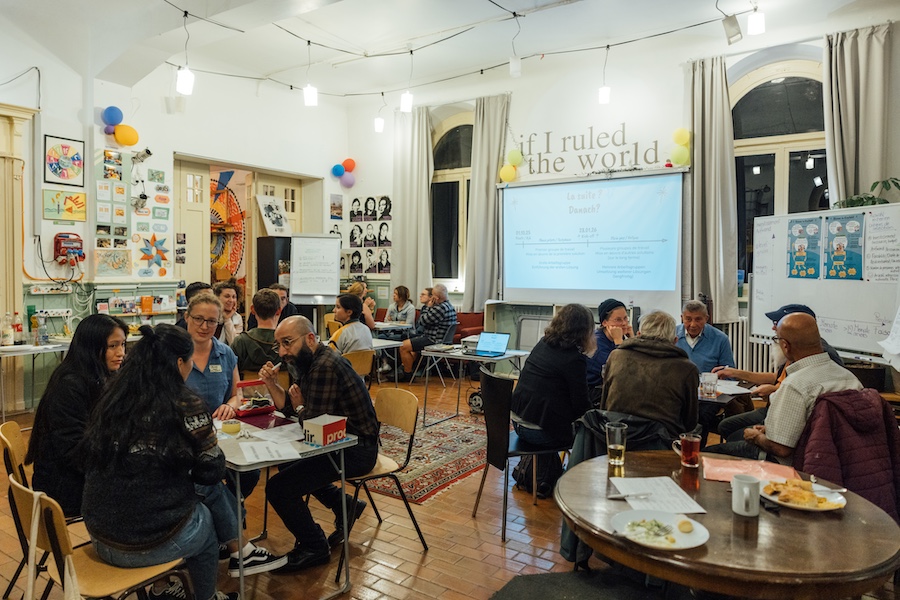 BienneinKontakt_workshop_Channabueker-57-58811.jpg BienneinKontakt_workshop_Channabueker-57-58811.jpg